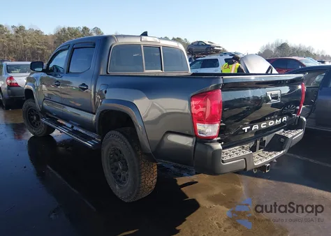 2017 Toyota Tacoma Sr5 V6 z USA, uszkodzony, nr VIN 3TMCZ5AN5HM065610